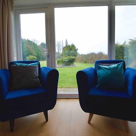 Spacious 5 Bed In The Countryside, Close To Frinton-On-Sea Kirby Cross Dış mekan fotoğraf