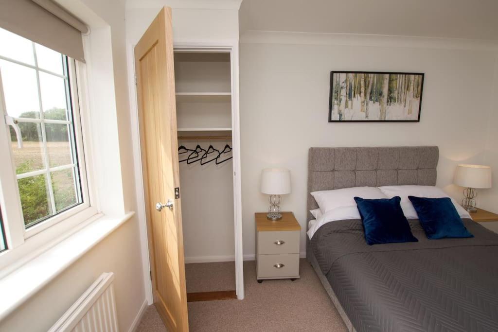 Spacious 5 Bed In The Countryside, Close To Frinton-On-Sea Kirby Cross Dış mekan fotoğraf