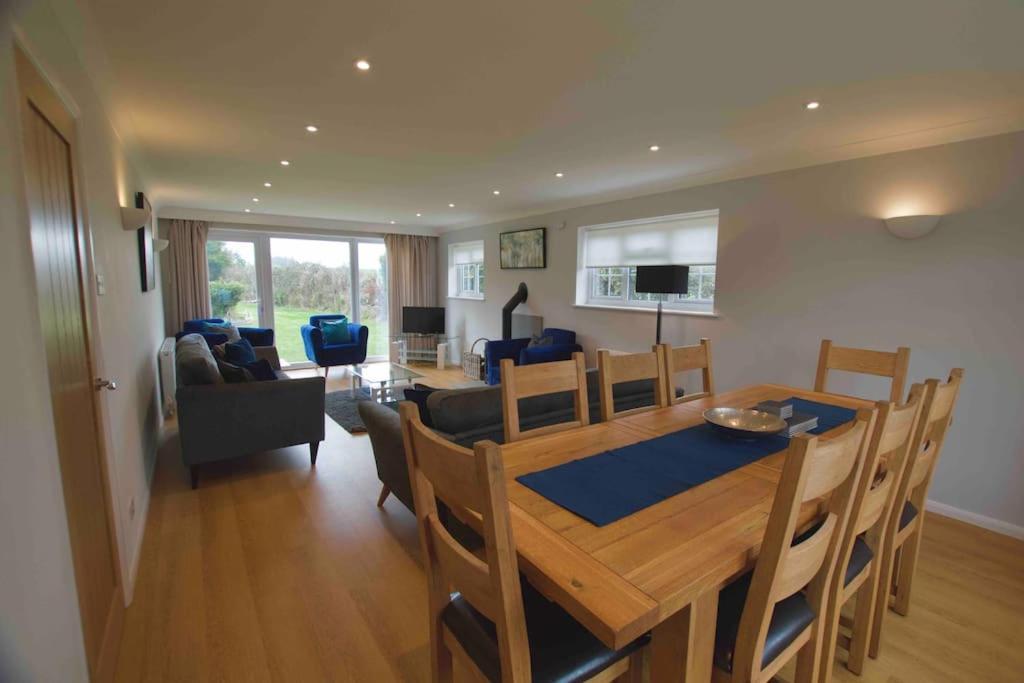 Spacious 5 Bed In The Countryside, Close To Frinton-On-Sea Kirby Cross Dış mekan fotoğraf