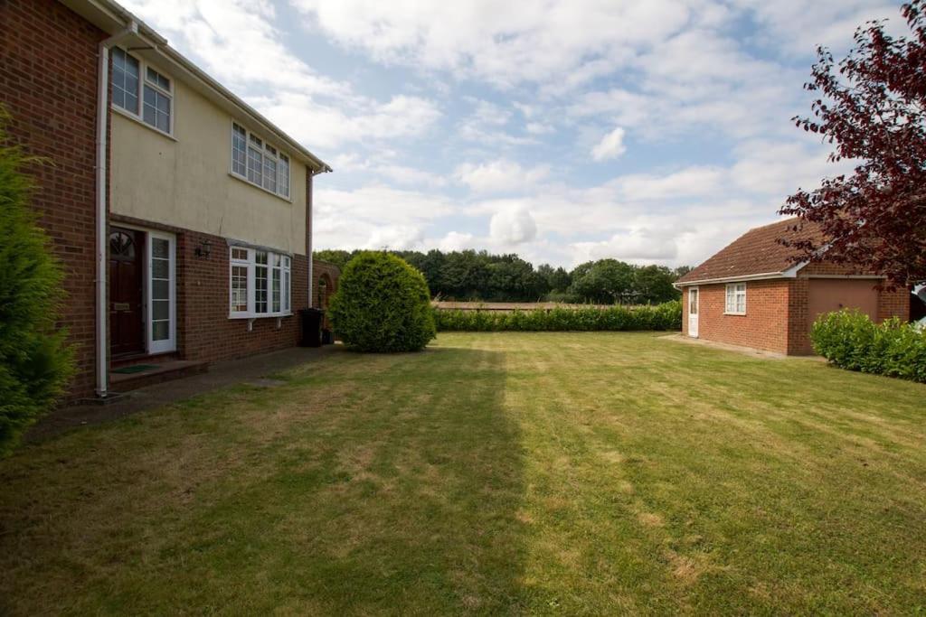 Spacious 5 Bed In The Countryside, Close To Frinton-On-Sea Kirby Cross Dış mekan fotoğraf